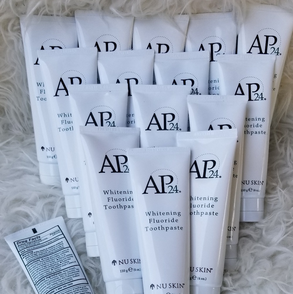 Whitening toothpaste